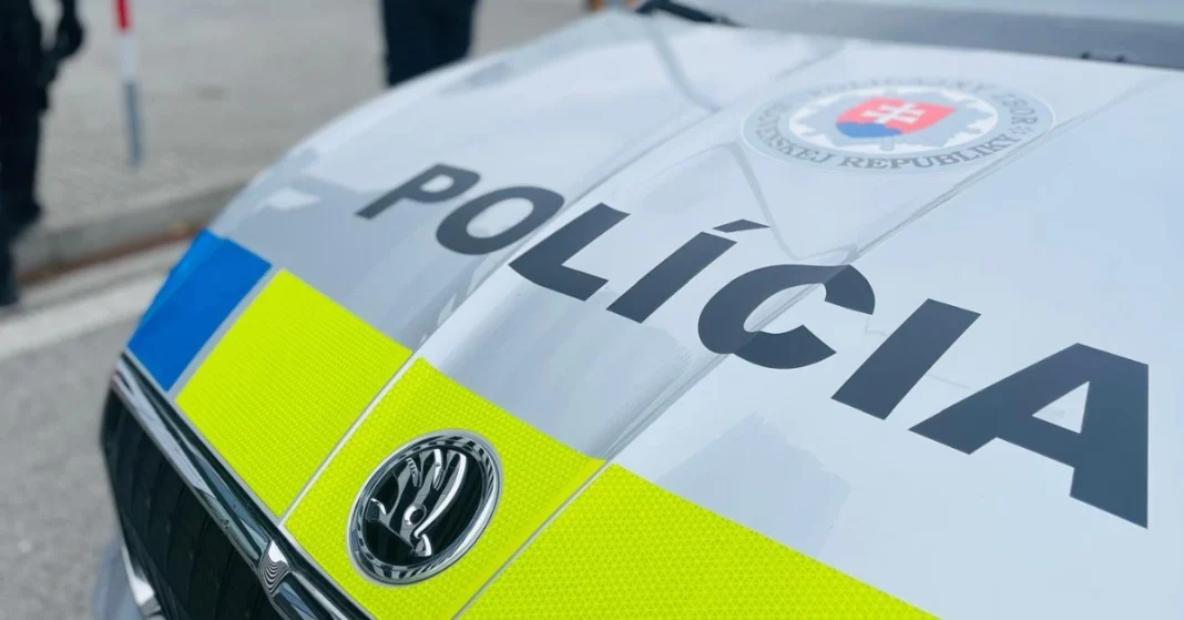 Polícia